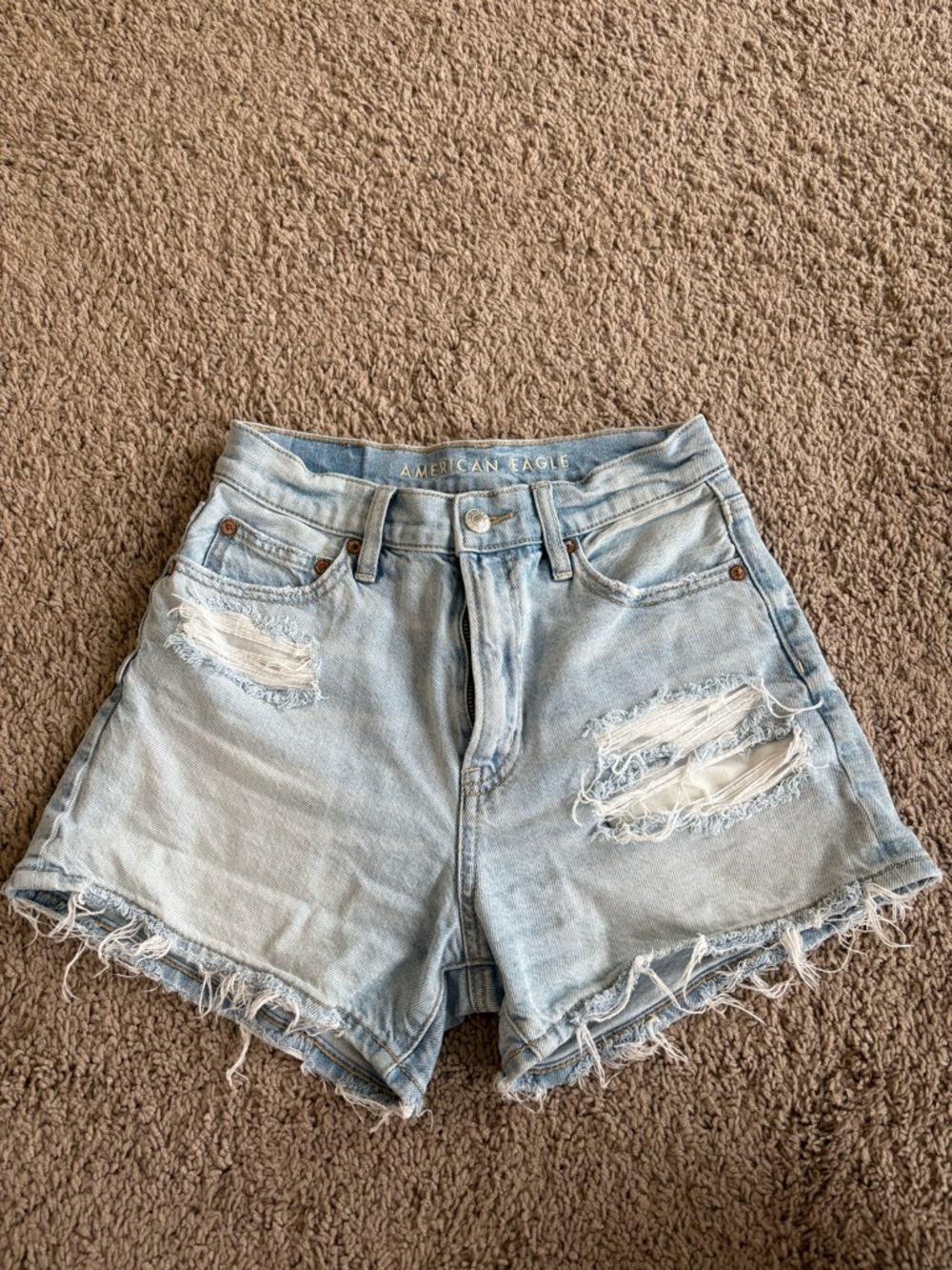 AE 90’s high rise boyfriend shorts